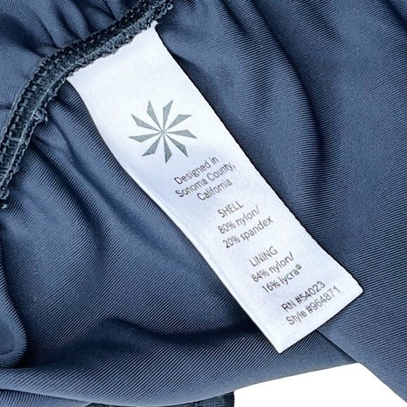 Athleta Tankini Swim Top sz 32 D/DD * Tara Halter Tie Neck Deep V Underwire - Picture 7 of 7